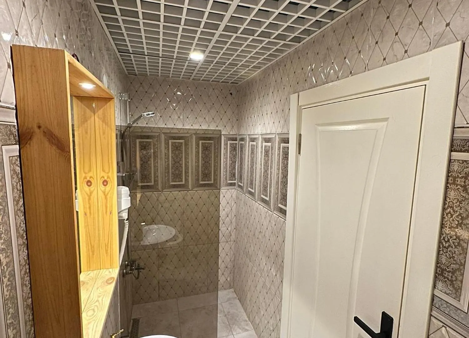 Alyans Hotel Αττάλεια 2*,